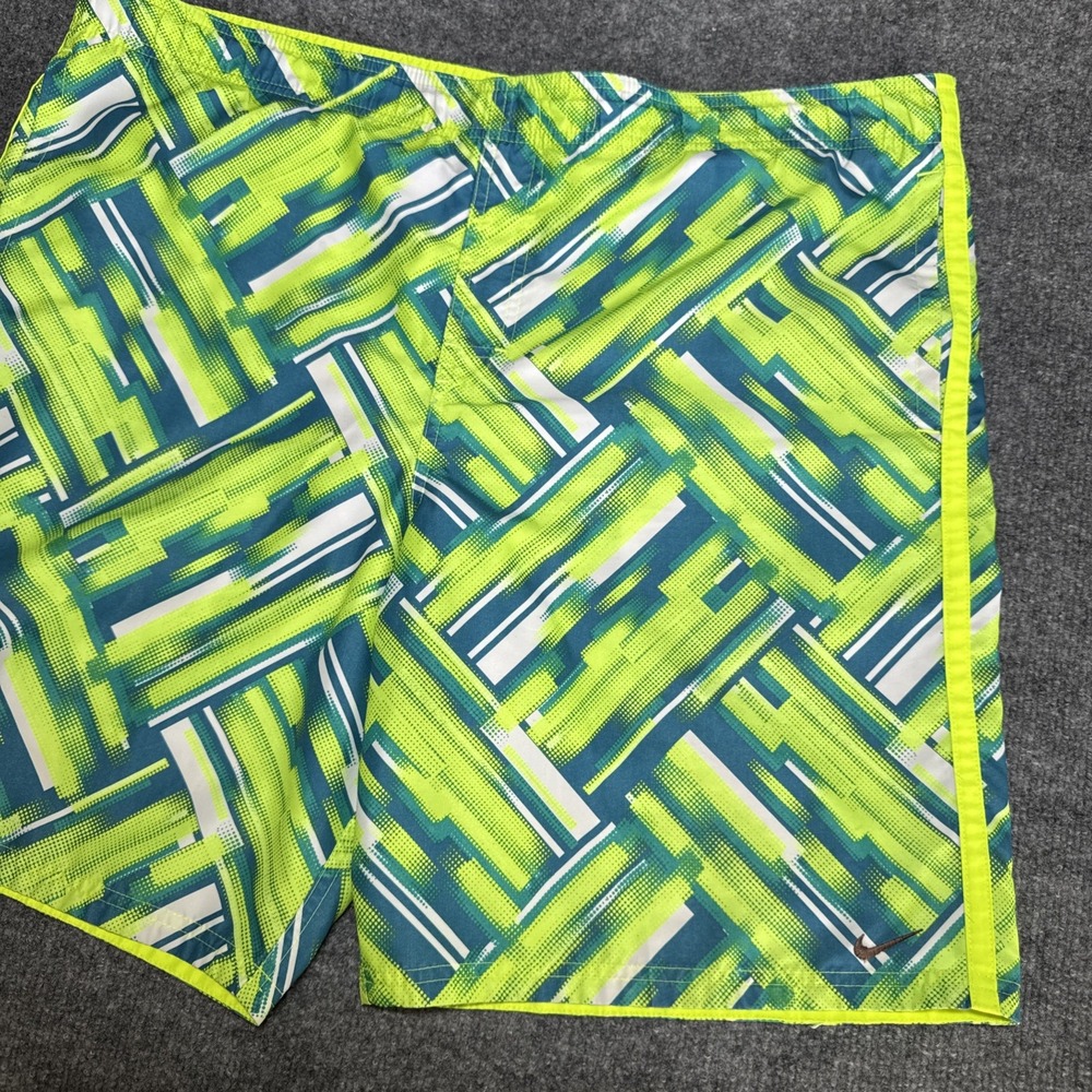 Nike Board Shorts Green Geometric Swim Trunks Men L Mesh Lined Surf Better World - Picture 3 of 12